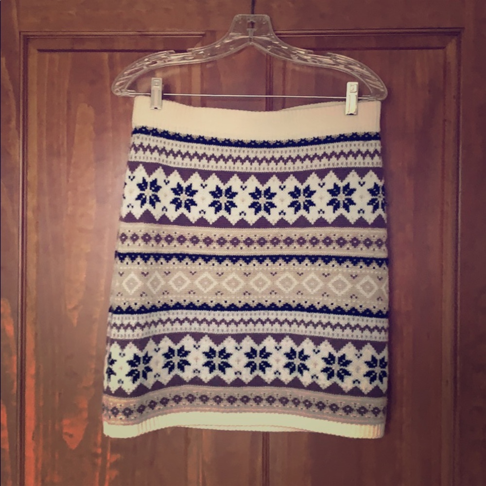 Winter inspired sweater pencil skirt